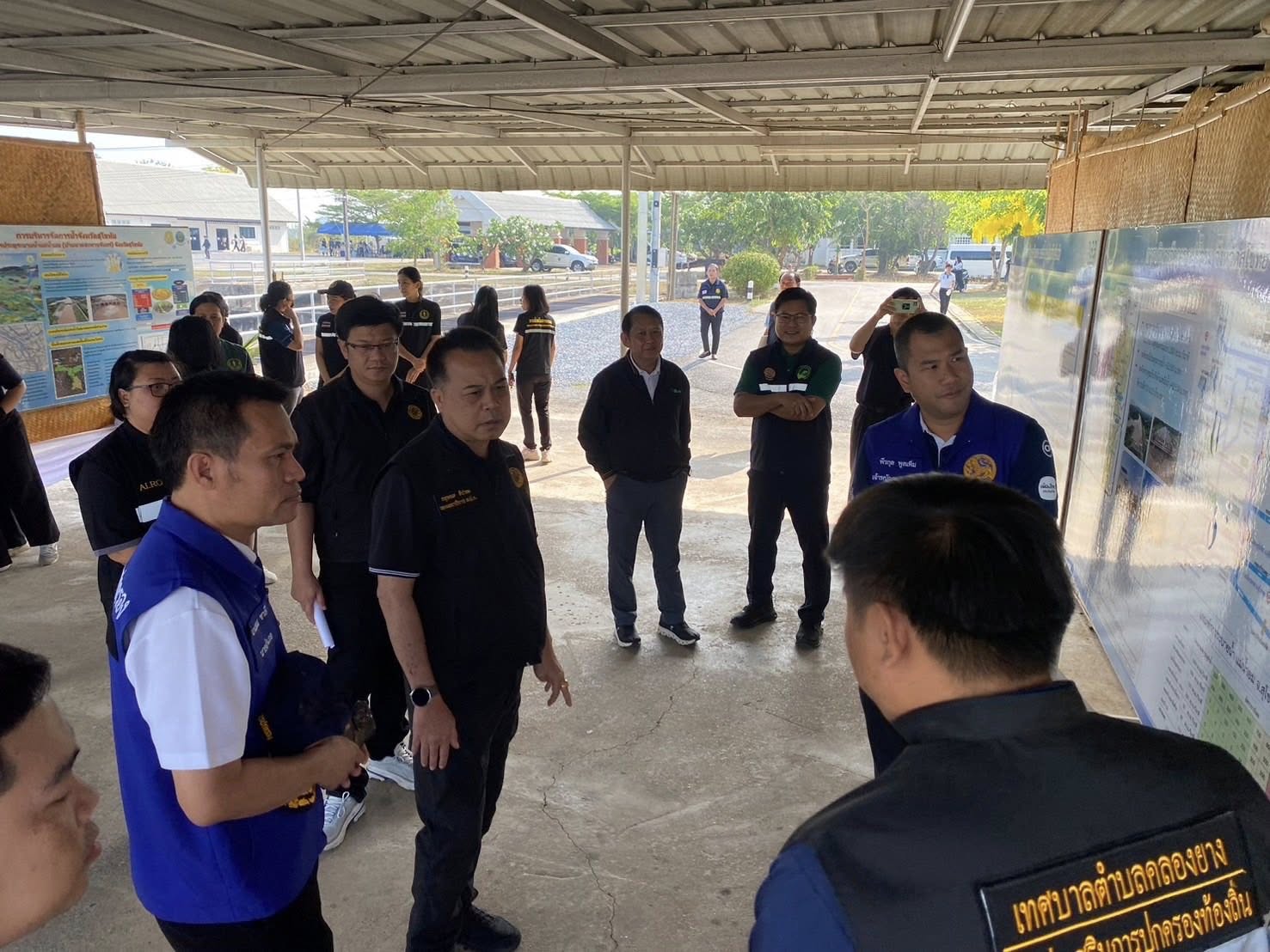 title - ส.ป.ก.ร่วมติดตามรัฐมนตรีช่วยว่าการกระทรวงเกษตรและสหกรณ์ (นางสาวปิยะรัฐชย์ ติยะไพรัช) ลงพื้นที่การตรวจราชการในอำเภอสวรรคโลก อำเภอกงไกรลาศ อำเภอศรีสําโรง และอำเภอเมืองจังหวัดสุโขทัย